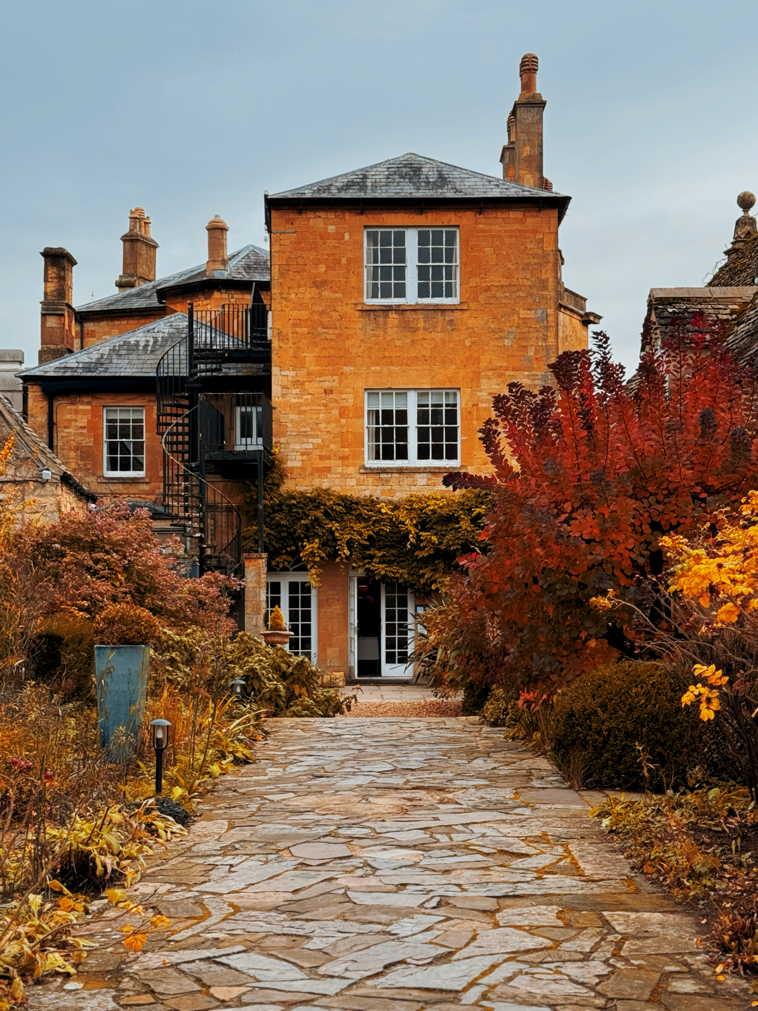 REVIEW: COTSWOLD HOUSE